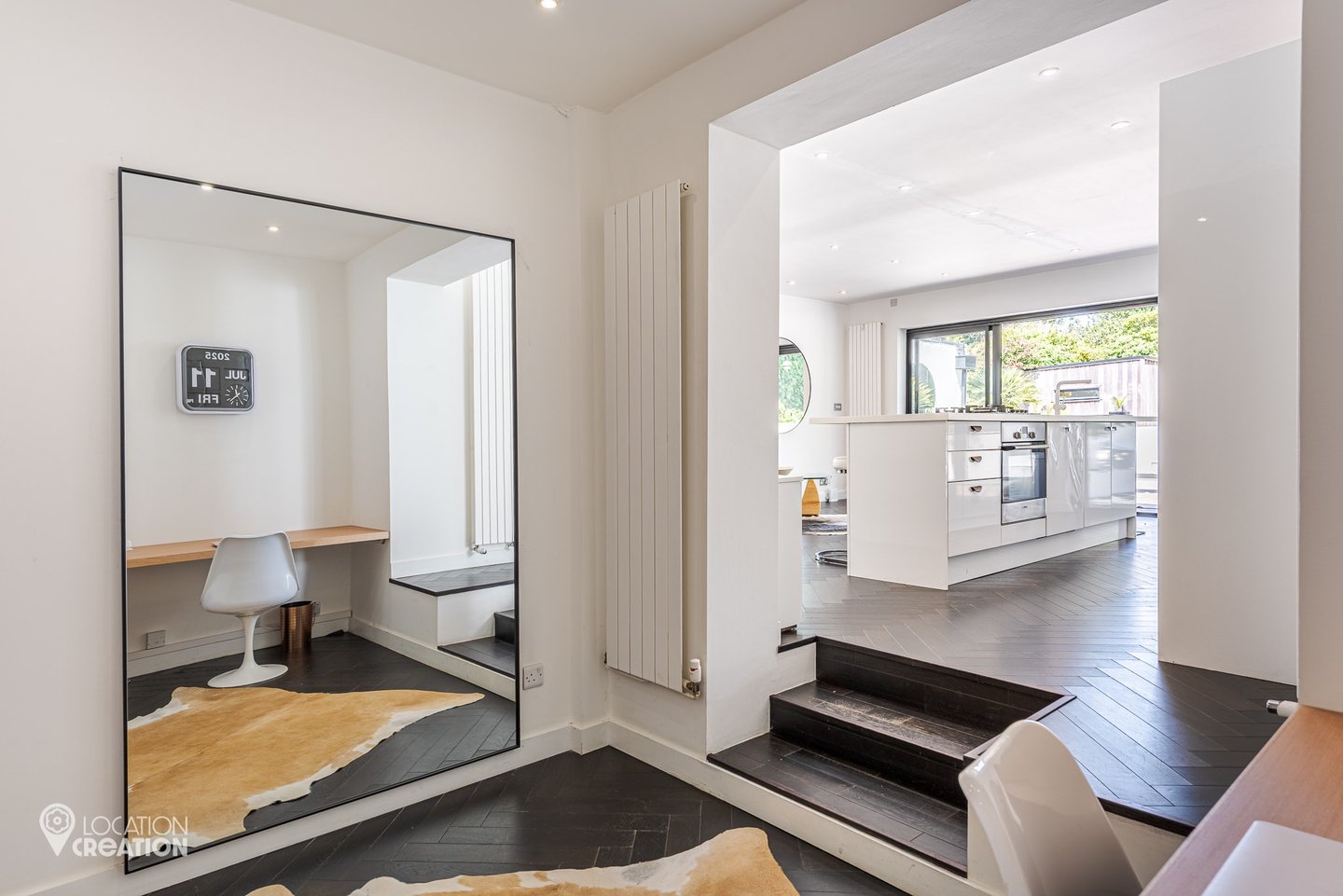 Location CreationHove HouseDining Mirro