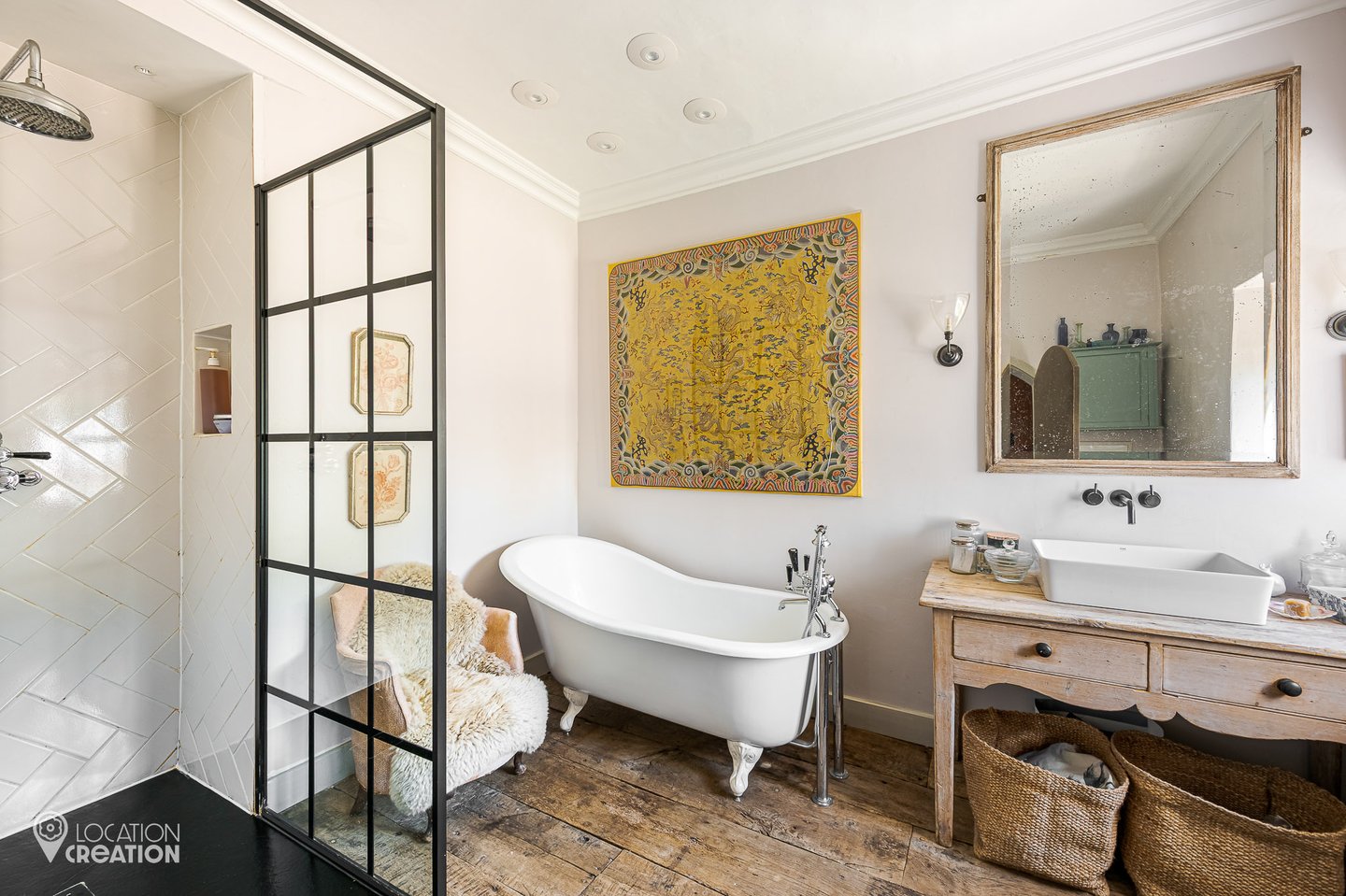 Location Creation Kirby Farm Bathroom