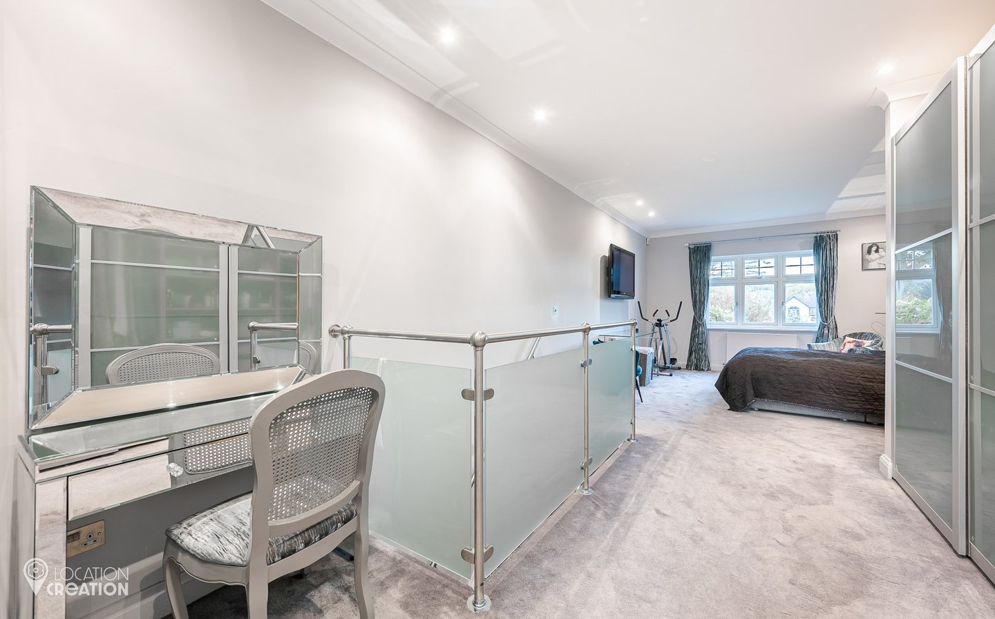 Location Creation Barnet House Master Dressing Room