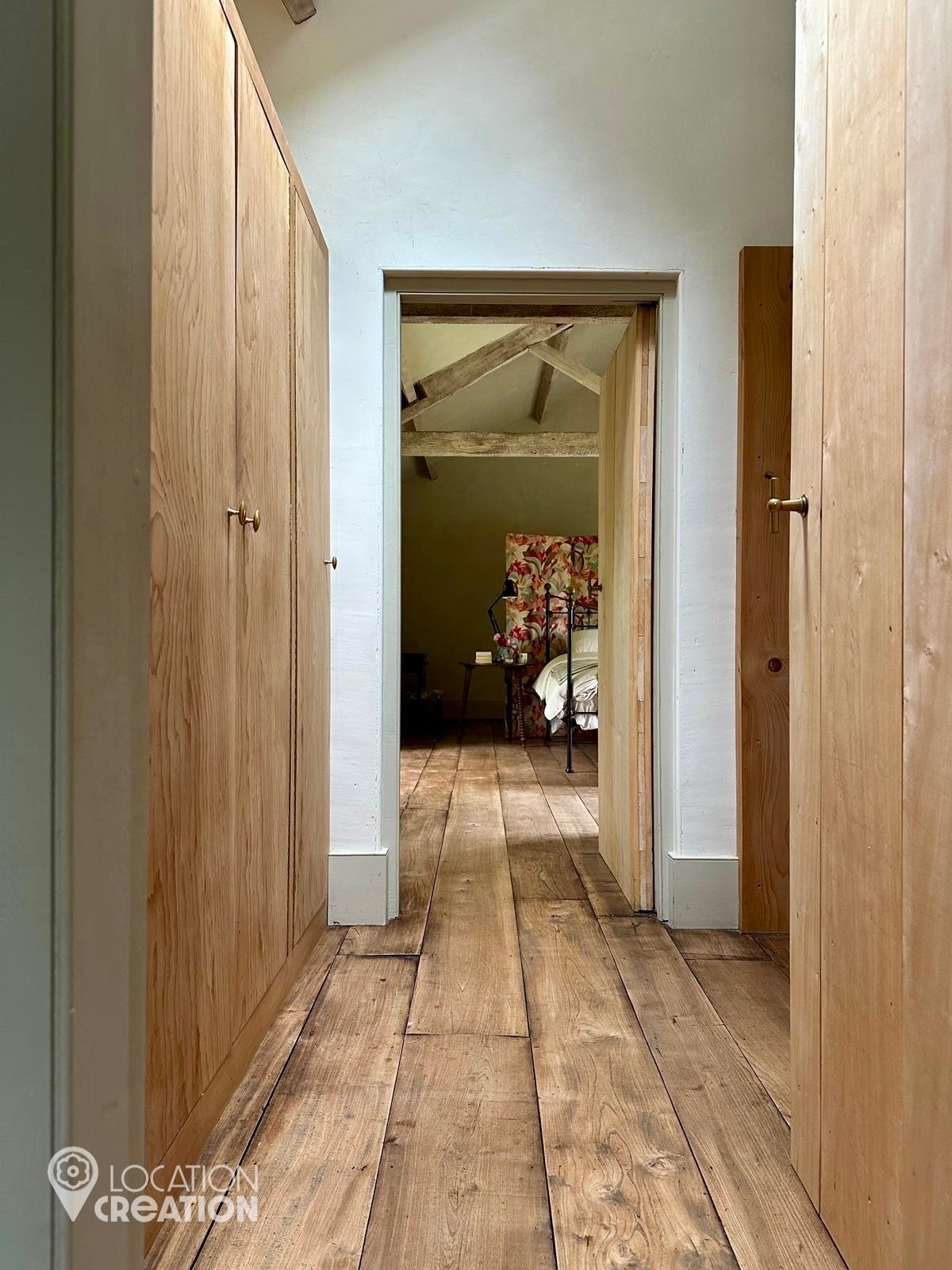 Location CreationGoetremaster Bath To Bed