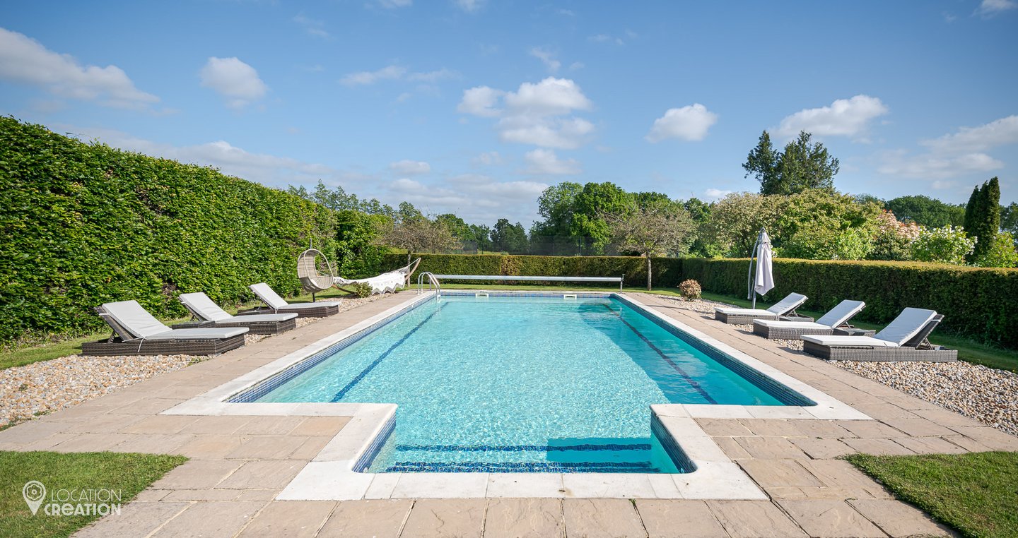 Location Creation Amberwood House Pool