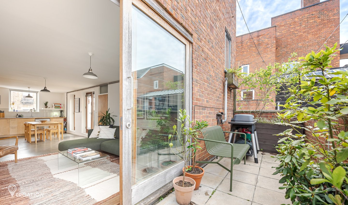 Location Creation Hoxton Heights Balcony