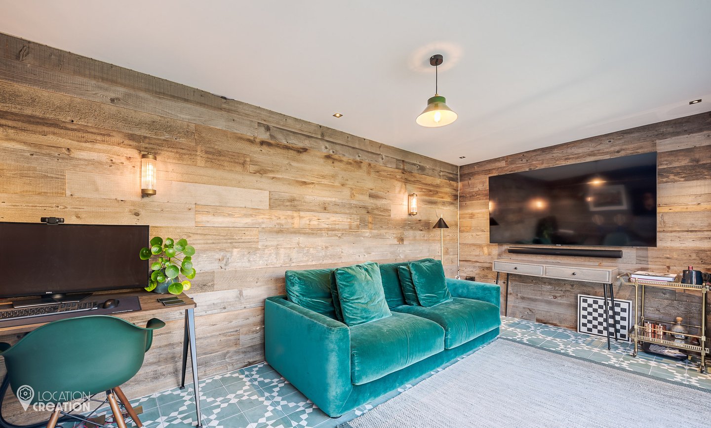 Location Creation Eglantine Garden Room