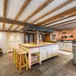 Location CreationLake Housekitchen