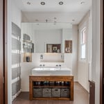 Location Creation Telford Avenue Bathroom