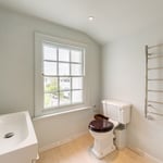 Location Creation St Peters Square Bathroom
