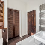 Location Creation Telford Avenue Bathroom