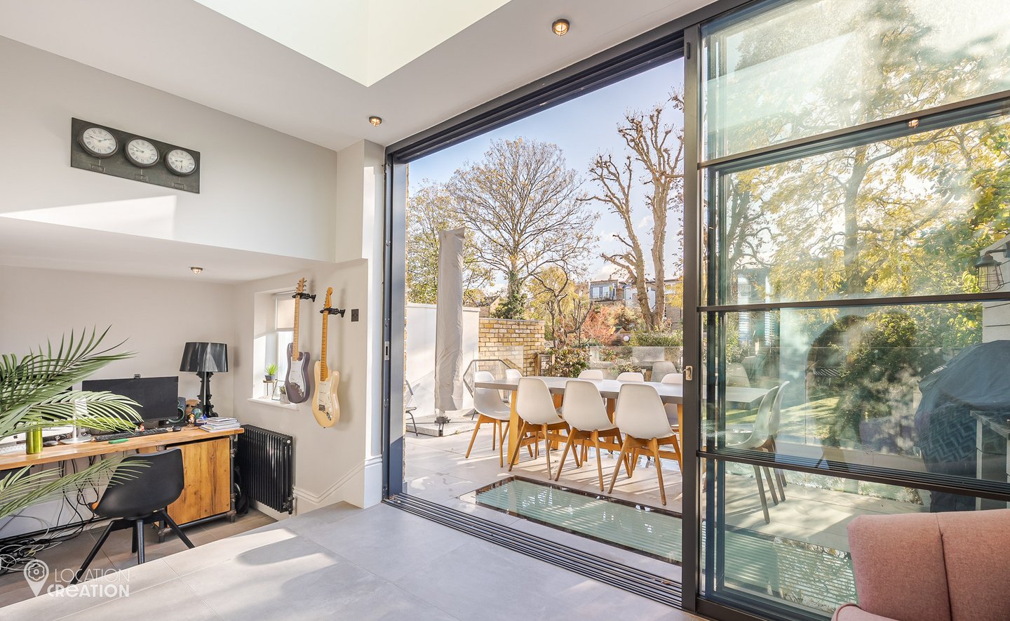 Location Creation French House Office To Terrace