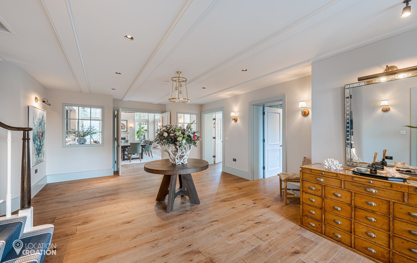 Location Creation The Hamptons Entrance Hall