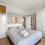 Location CreationBrook Hotelbedroom