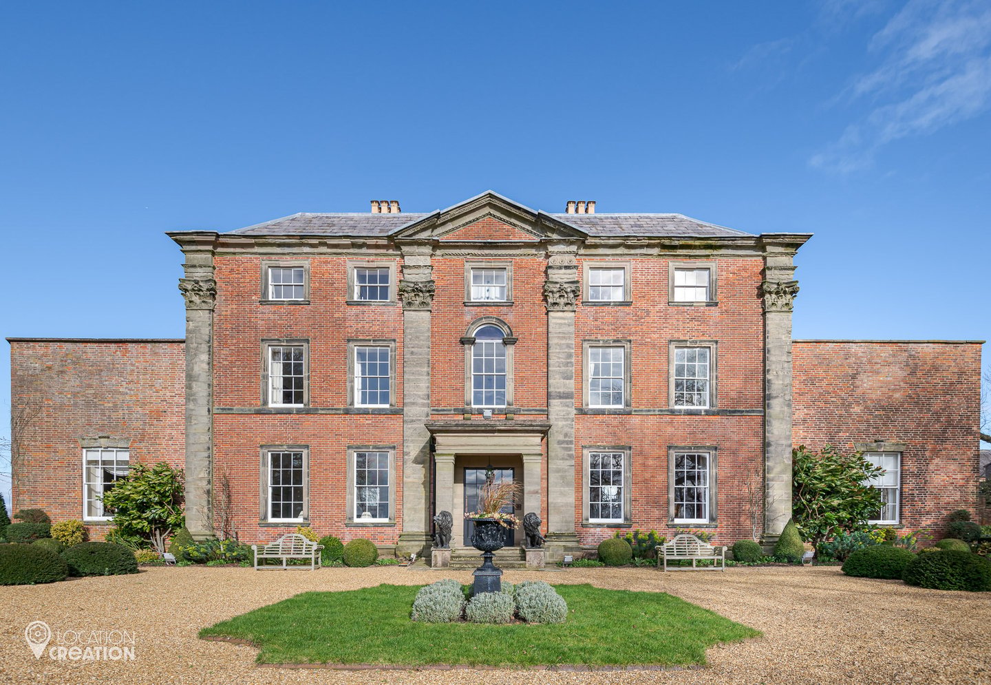 Location Creation Ravenstone Hall Front On Prop