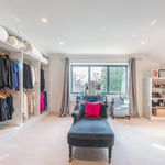 Location Creation College Road Master Dresser