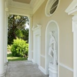 Location Creation Broadlands Estate Statues And Orangery