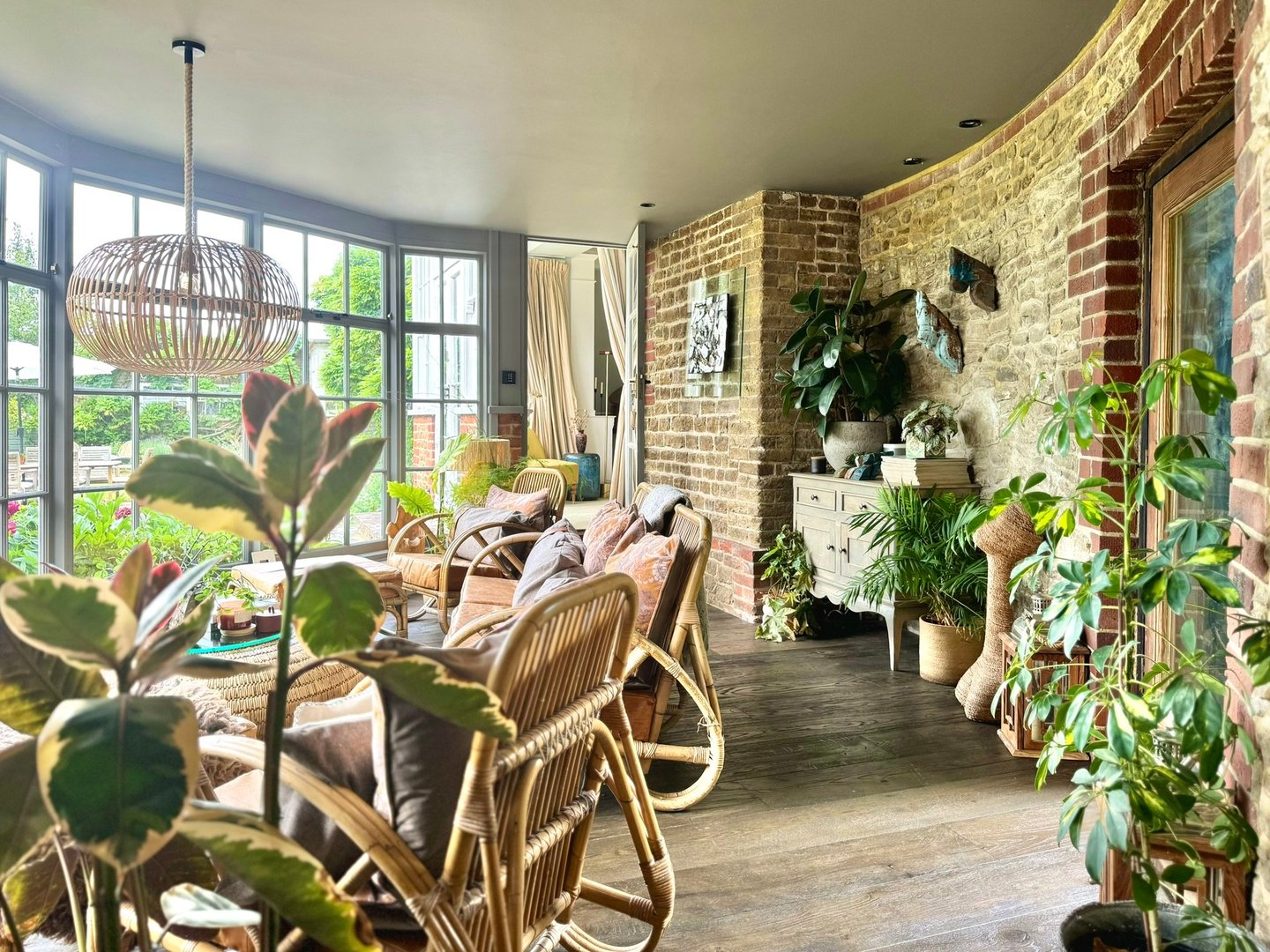 CH GardenRoom