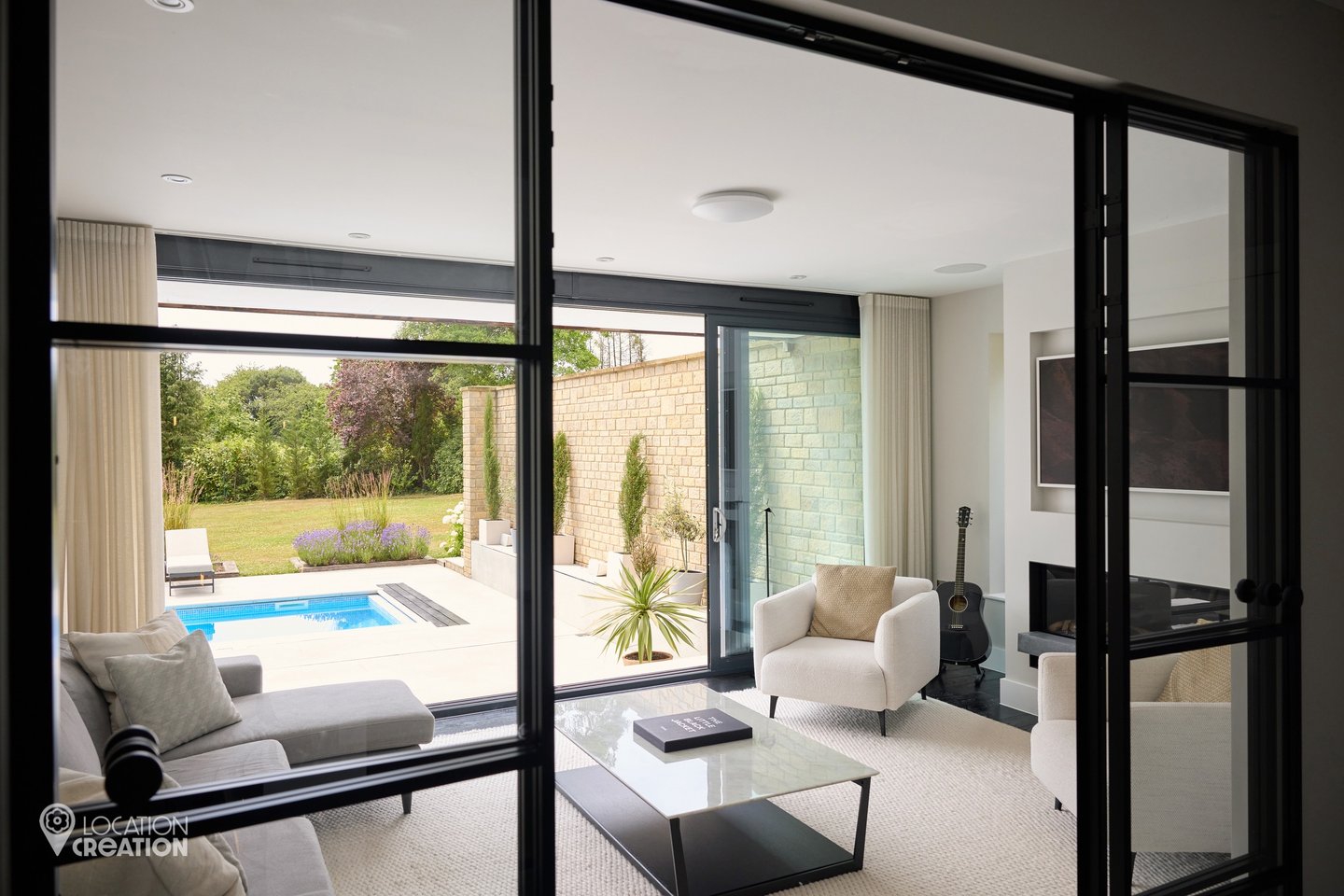 Location CreationVannCrofttv Room