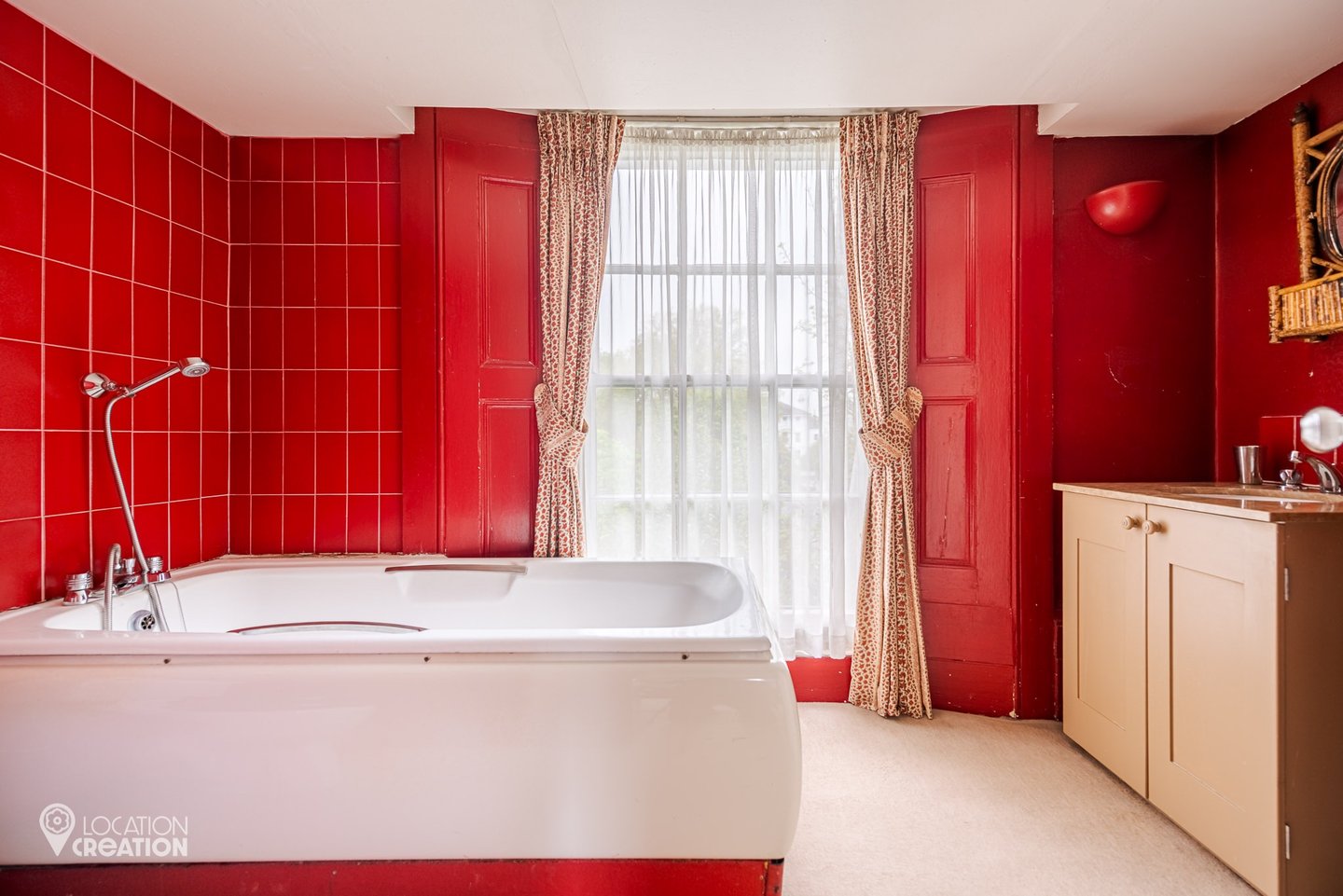Location Creation St Peters Square Bathroom