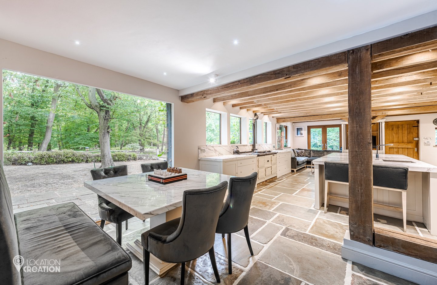 Location CreationEssex BarnKIitchen
