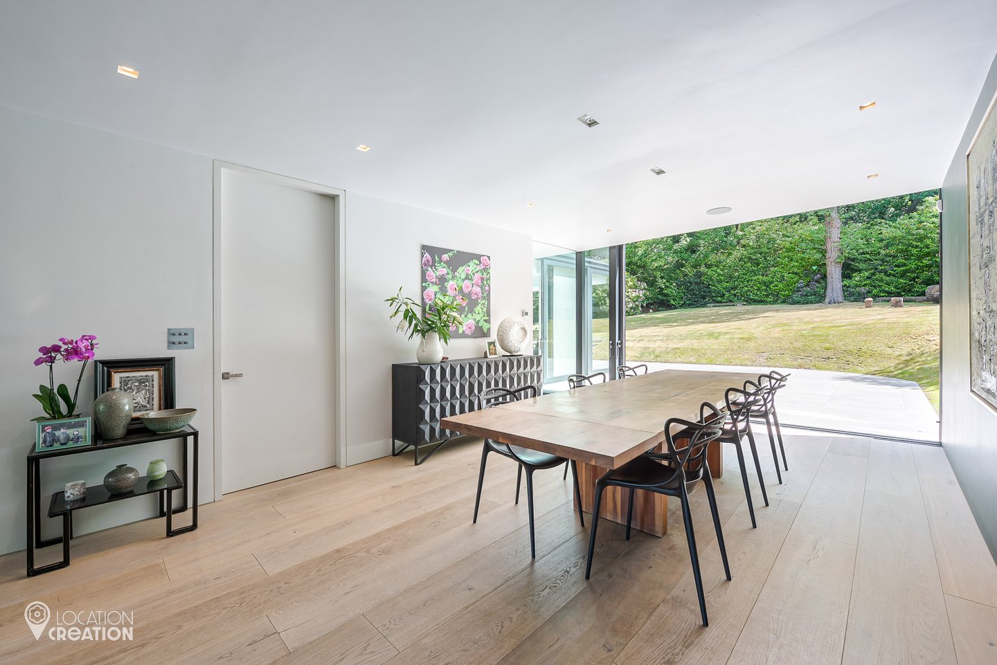 Location Creation Woodhall Dining Table