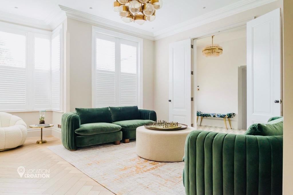 Location CreationLocationCreeksideFormal Sitting Room