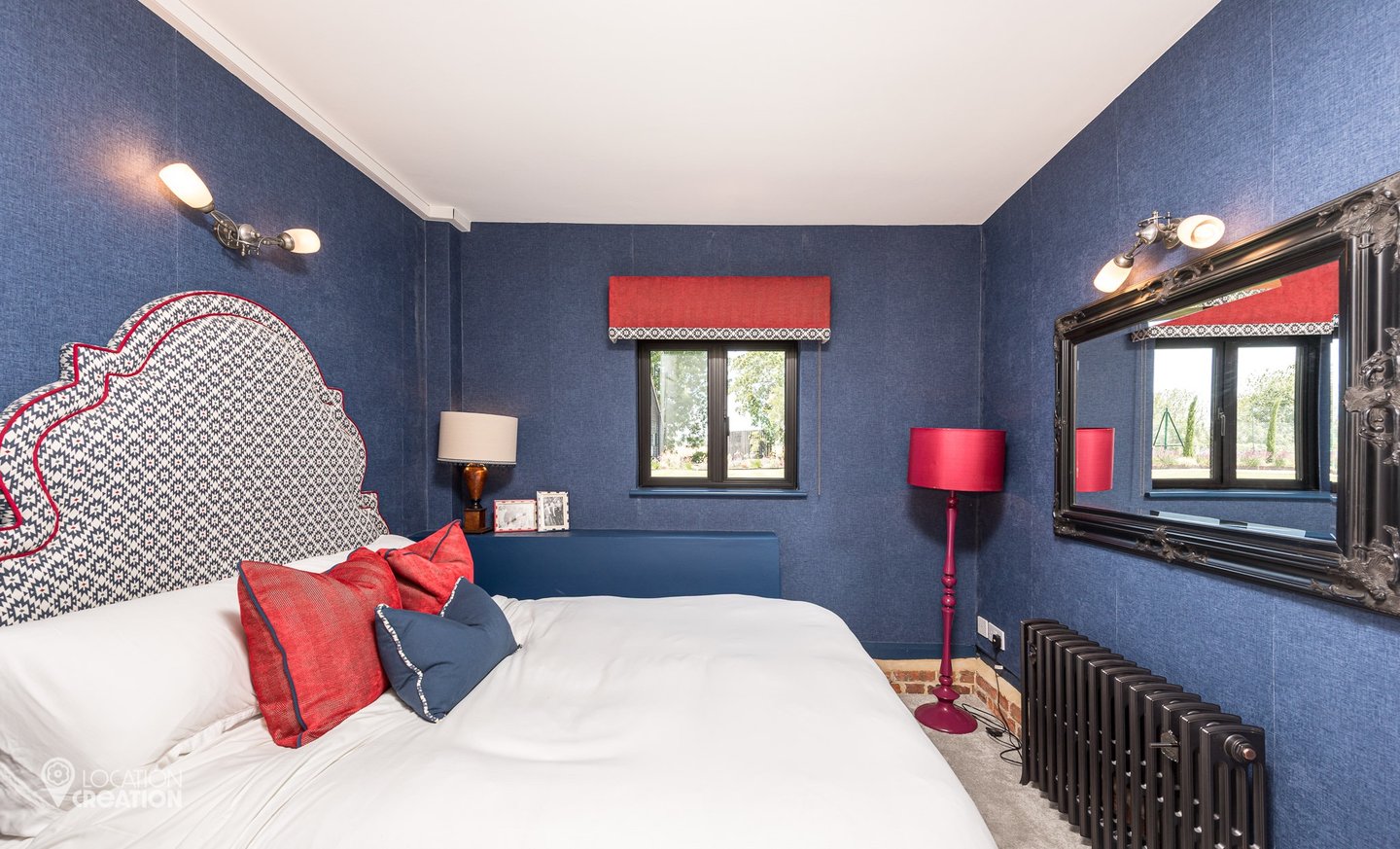 Black Barn CMbedroom