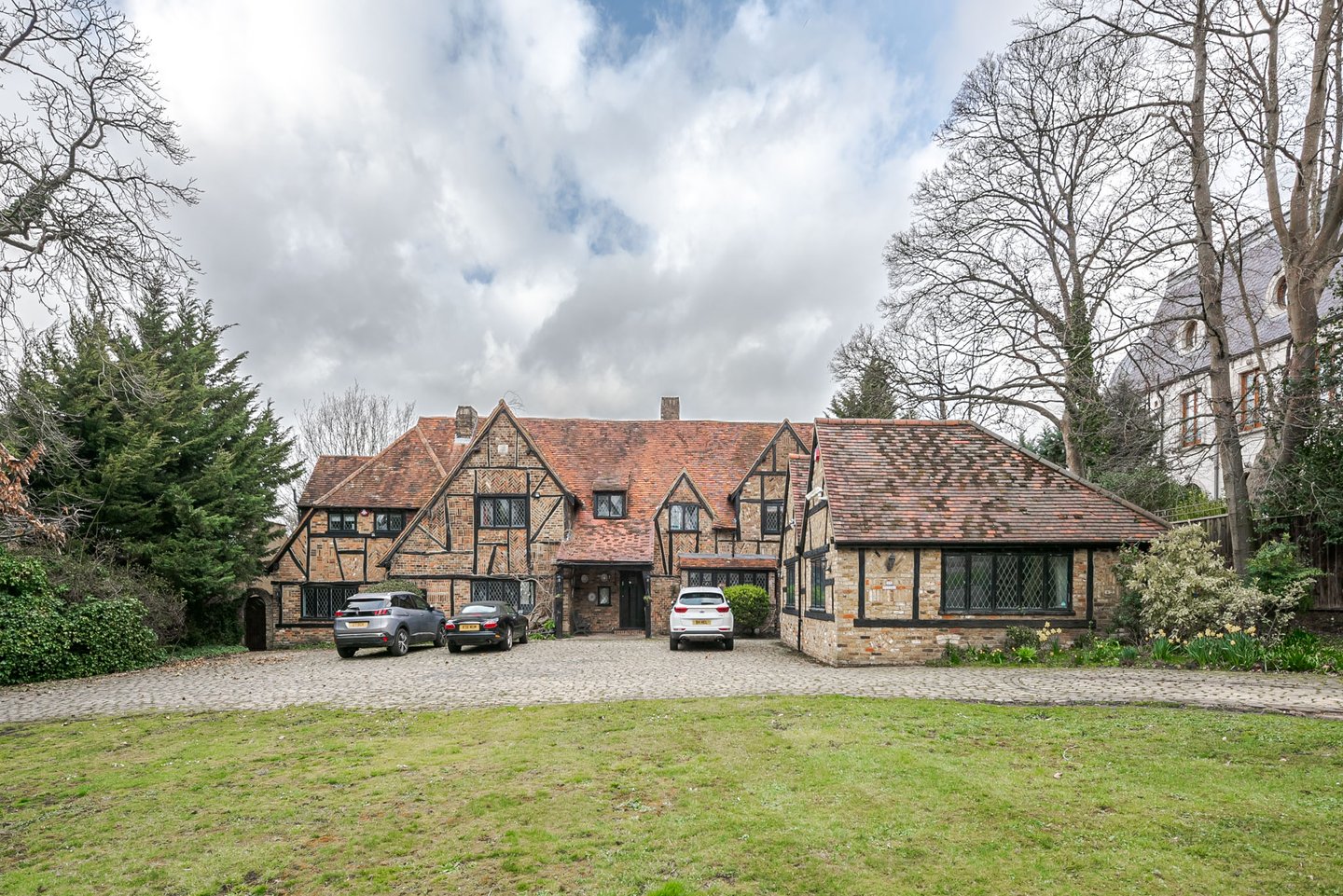 MH Front Of Property