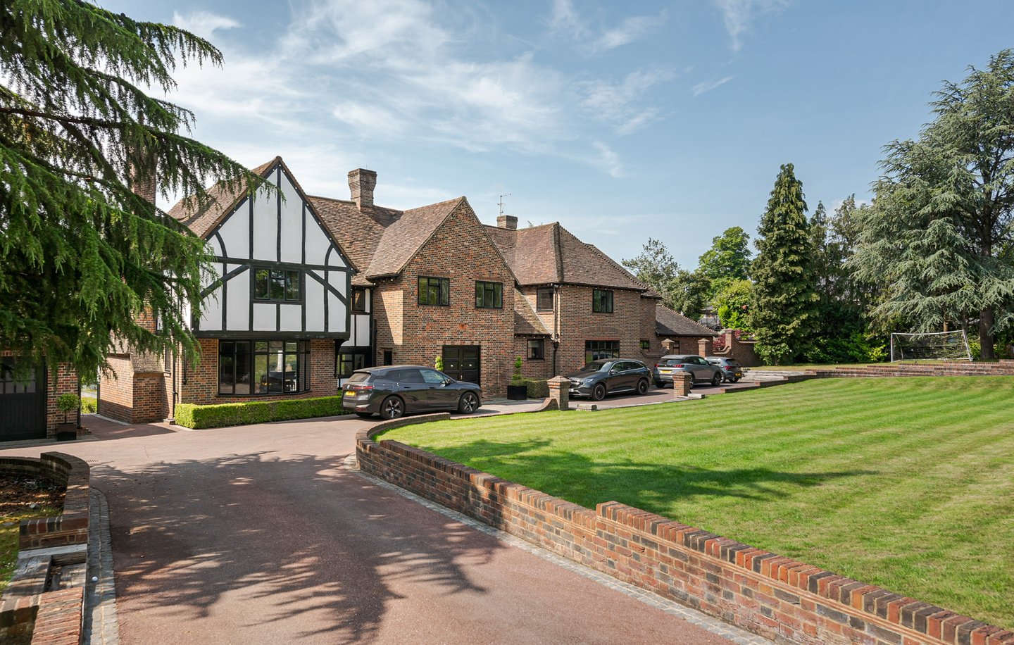 BWK Front Of Property