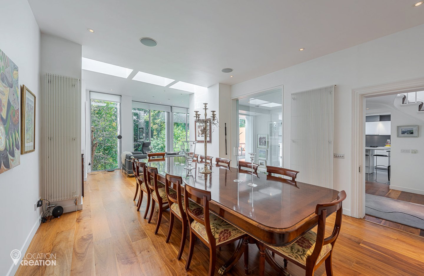 Location Creation Melrose House Dining Room