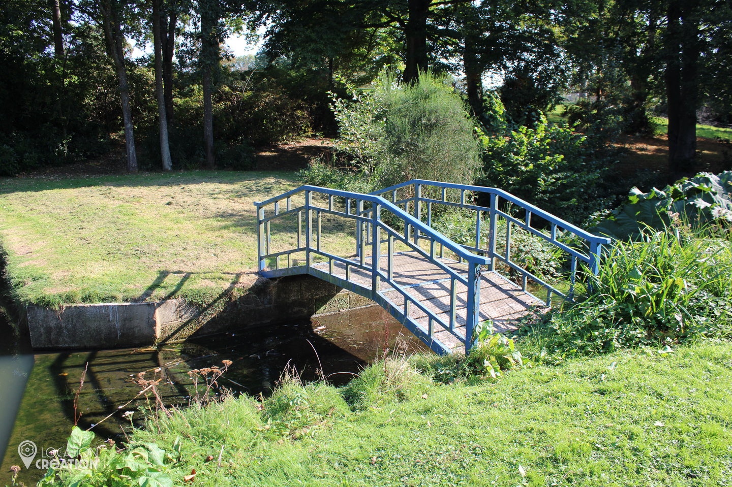 Location Creation Georgian Manor Kent Garden Bridge