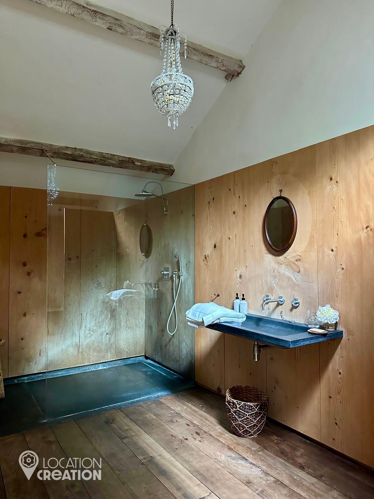 Location CreationGoetremaster Bathroom