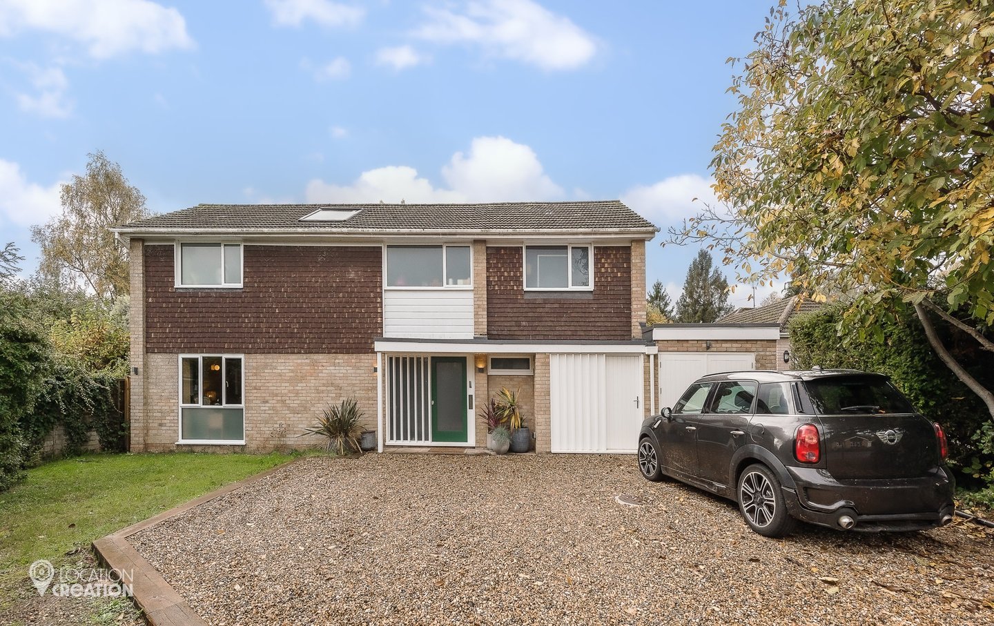 Location CreationHenley House Property