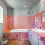 Location Creation PRV Pink Bathroom