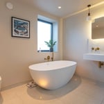 Location CreationCrouch EndMaster Ensuite Alt