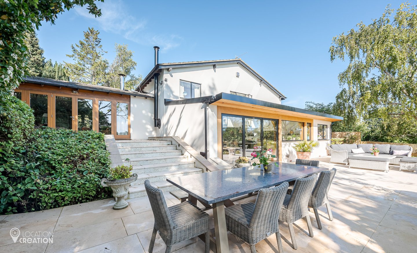 Location Creation The Chalet Outdoor Seating