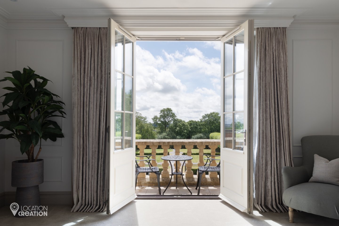 Location CreationRegency HouseMaster Bedroom Balcony