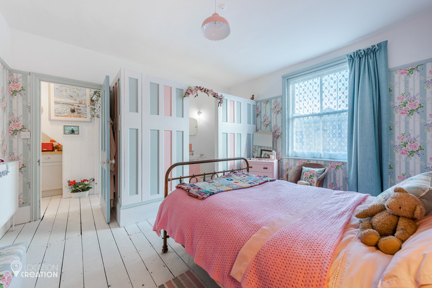 Location Creation Margate Delight Bedroom