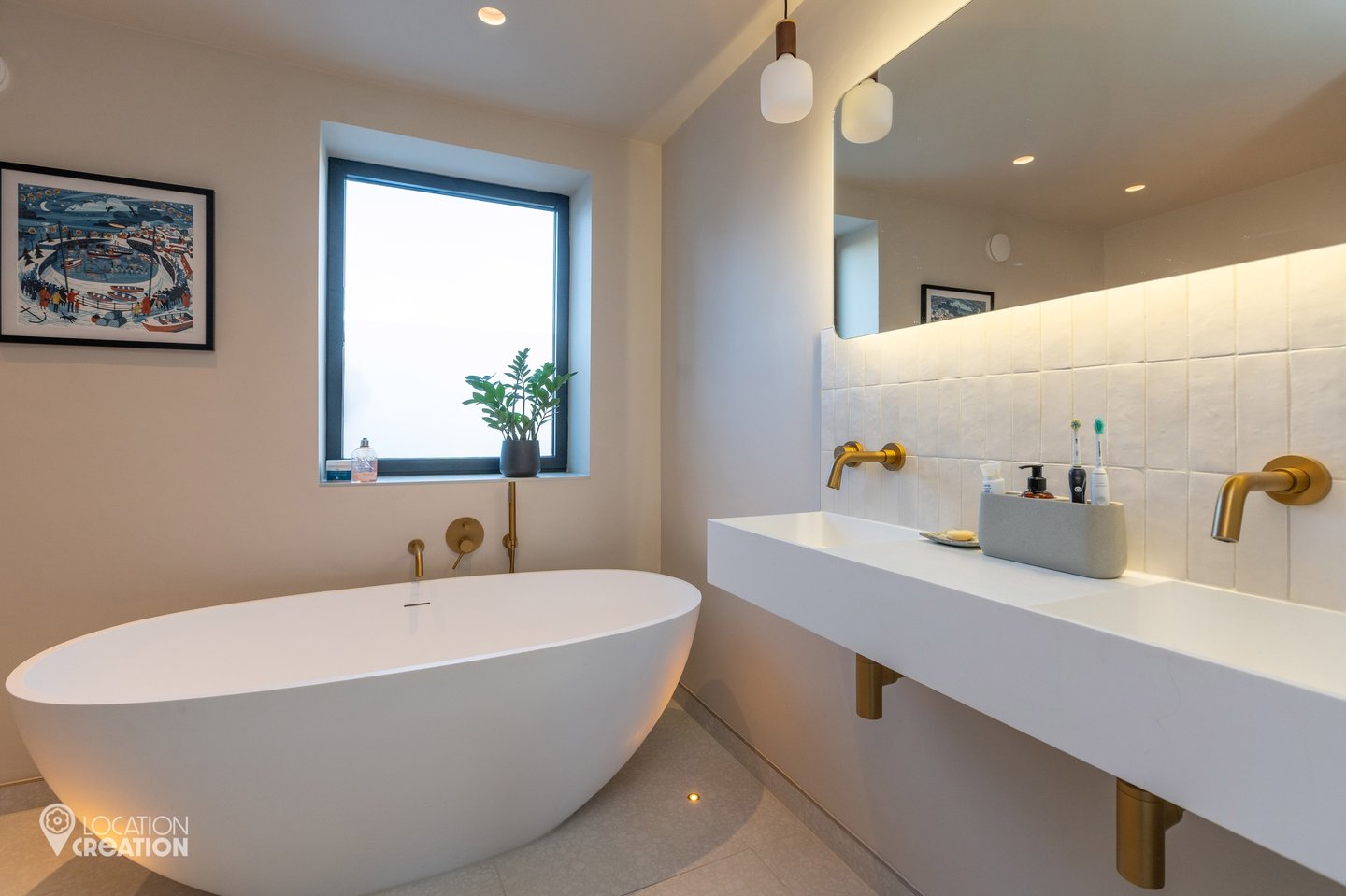 Location CreationCrouch EndMaster Ensuite