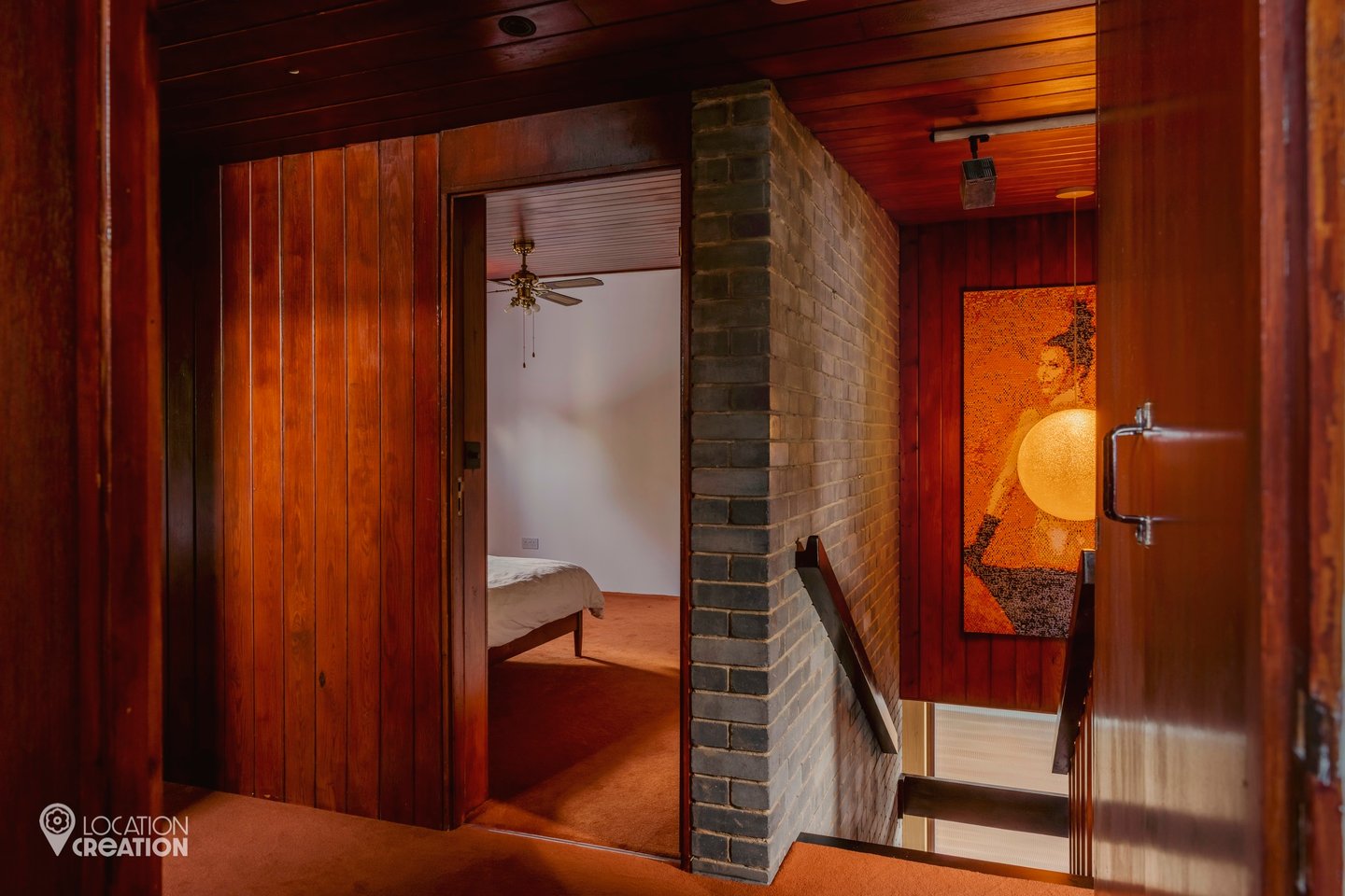 CreationLaurel Canyonlanding Hall