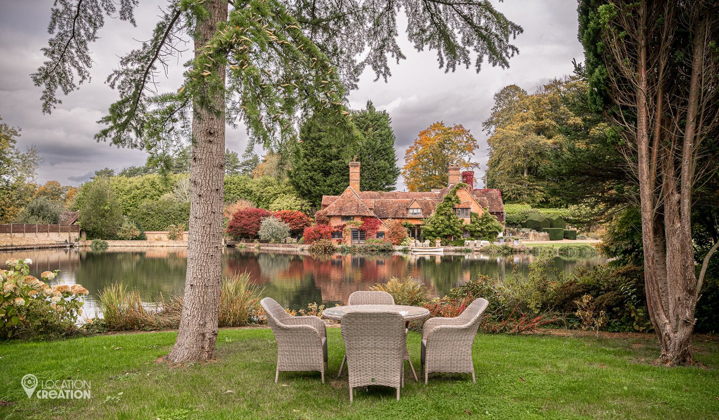 Location CreationLake HouseLake