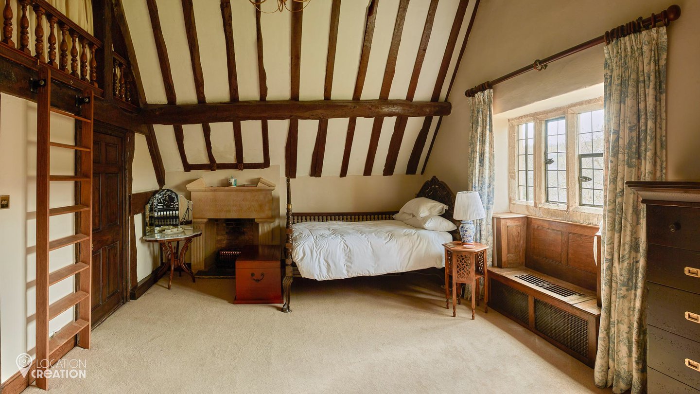 Location Creation Pye Corner Bedroom