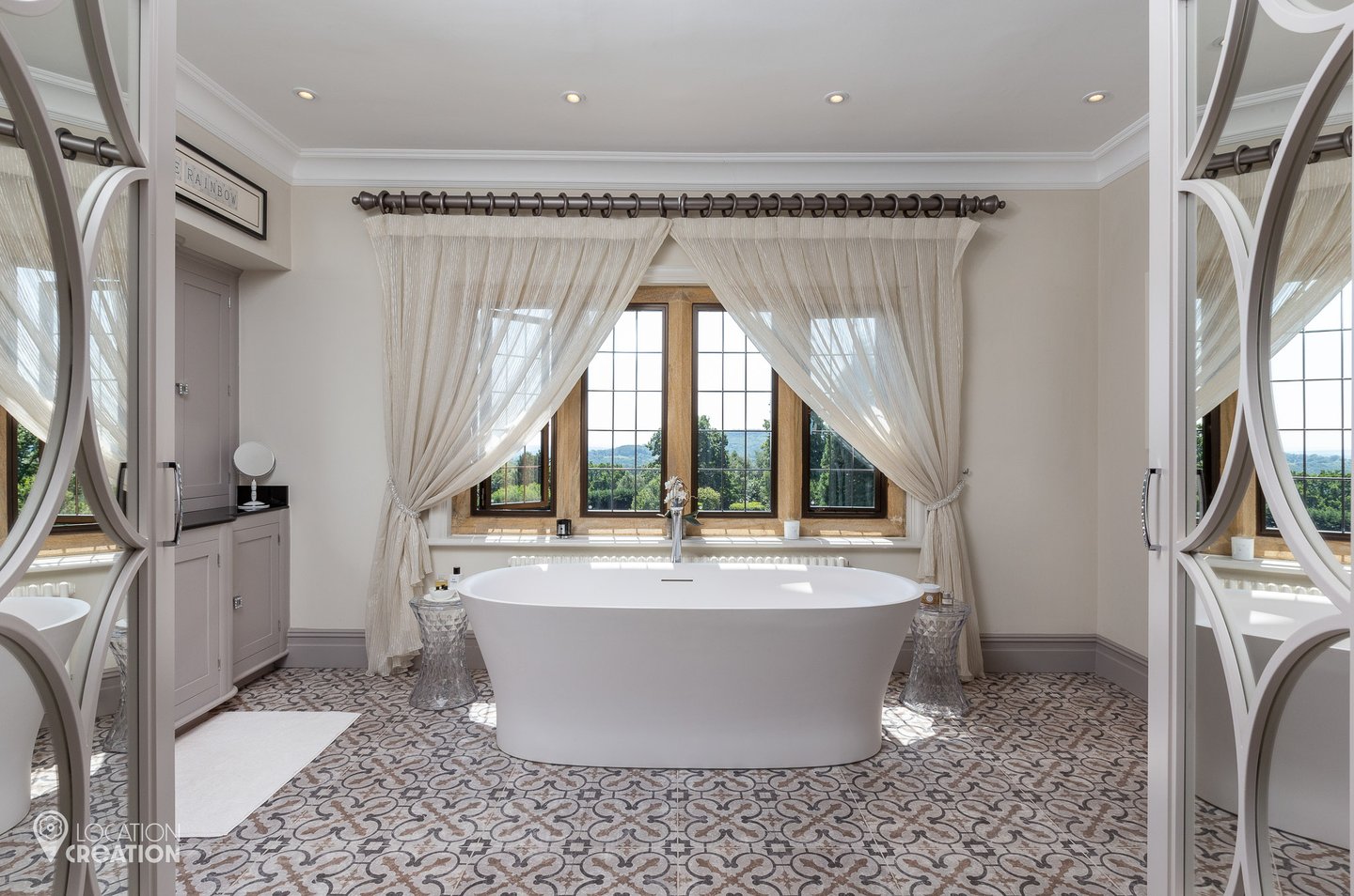 Location Creation Grayshurst Bathroom