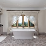 Location Creation Grayshurst Bathroom