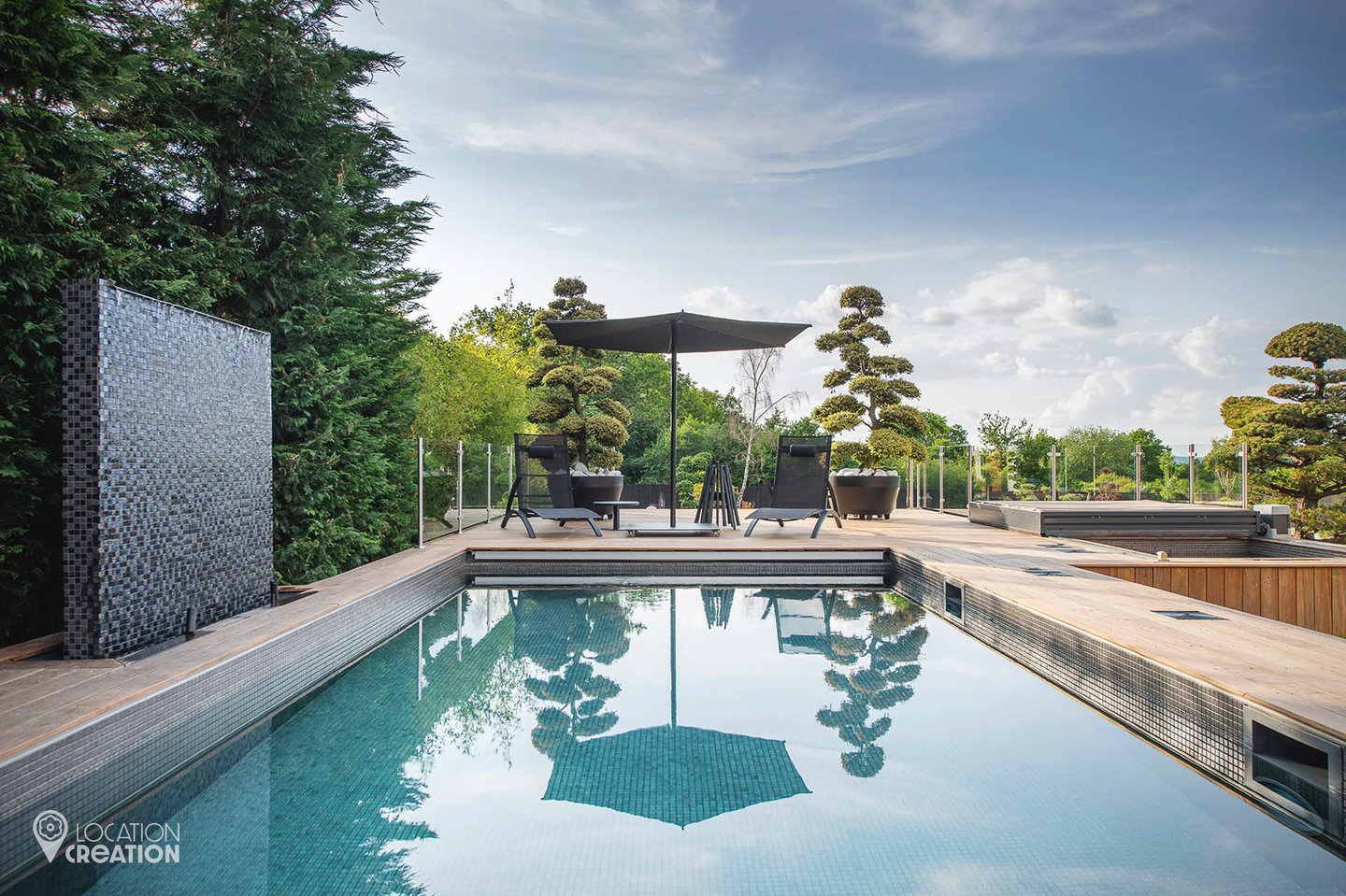 Location Creation Woodedge House Swimming Pool