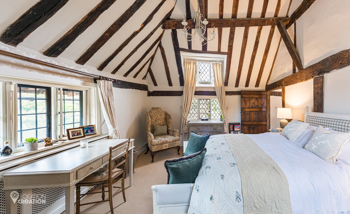 Location CreationLake Housebed