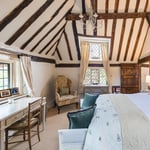 Location CreationLake Housebed