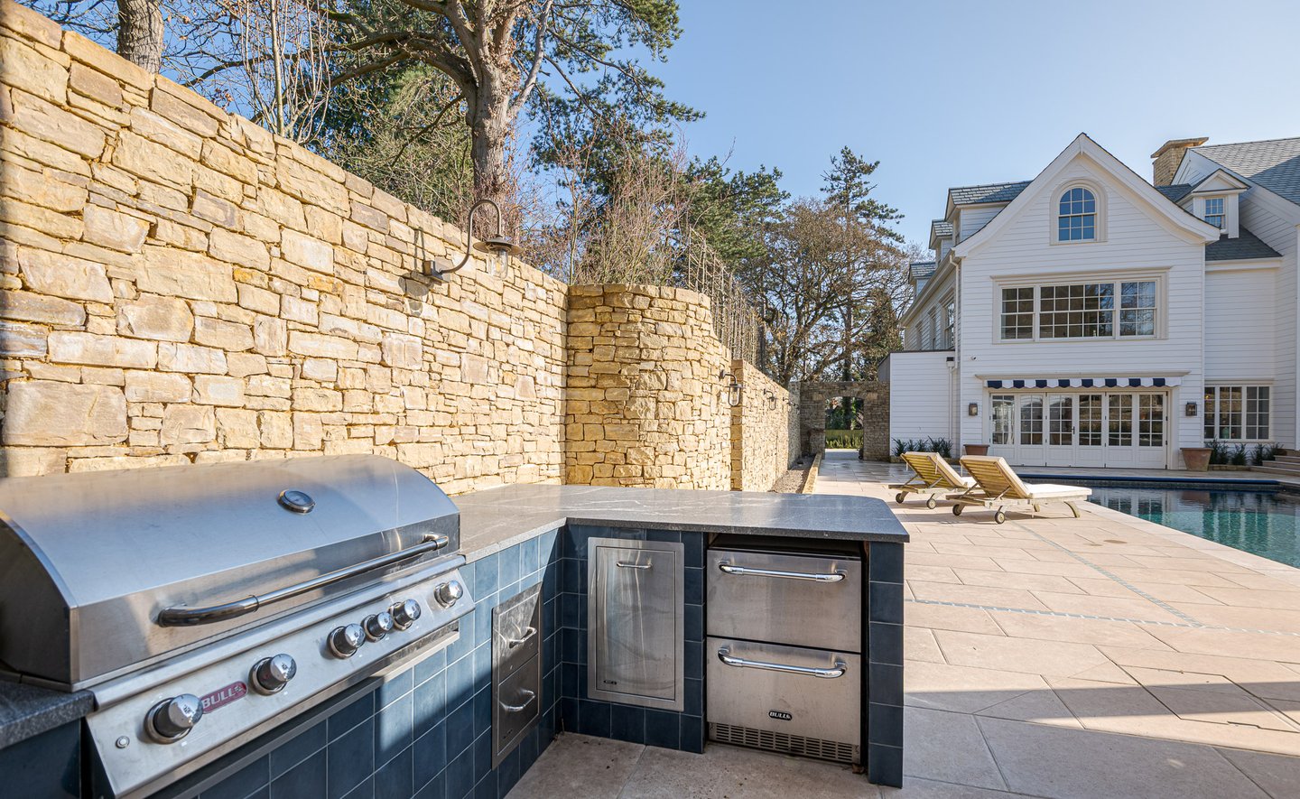 White Haven Exteriors   Low Res