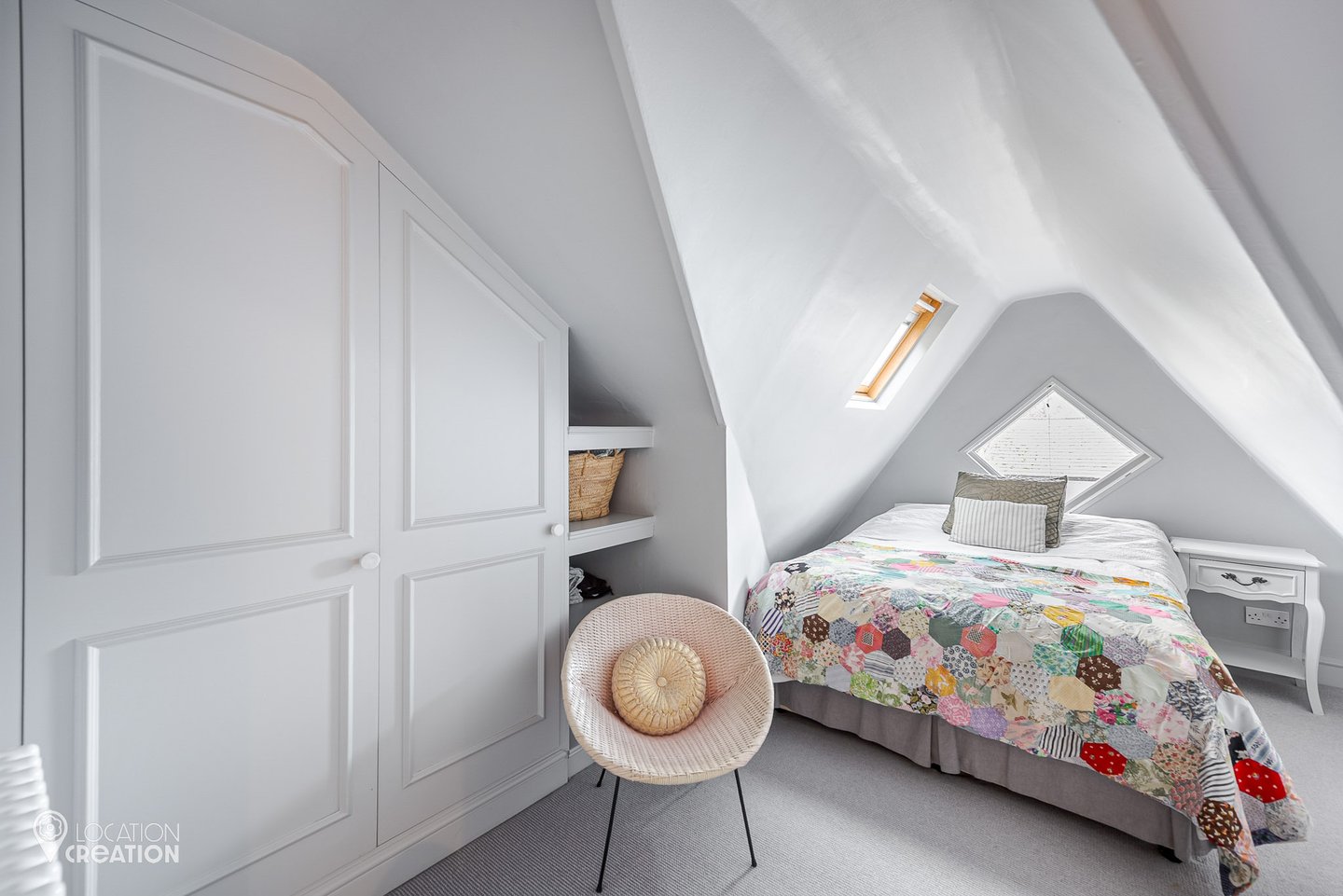Location Creation Hugon House Bedroom