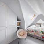 Location Creation Hugon House Bedroom