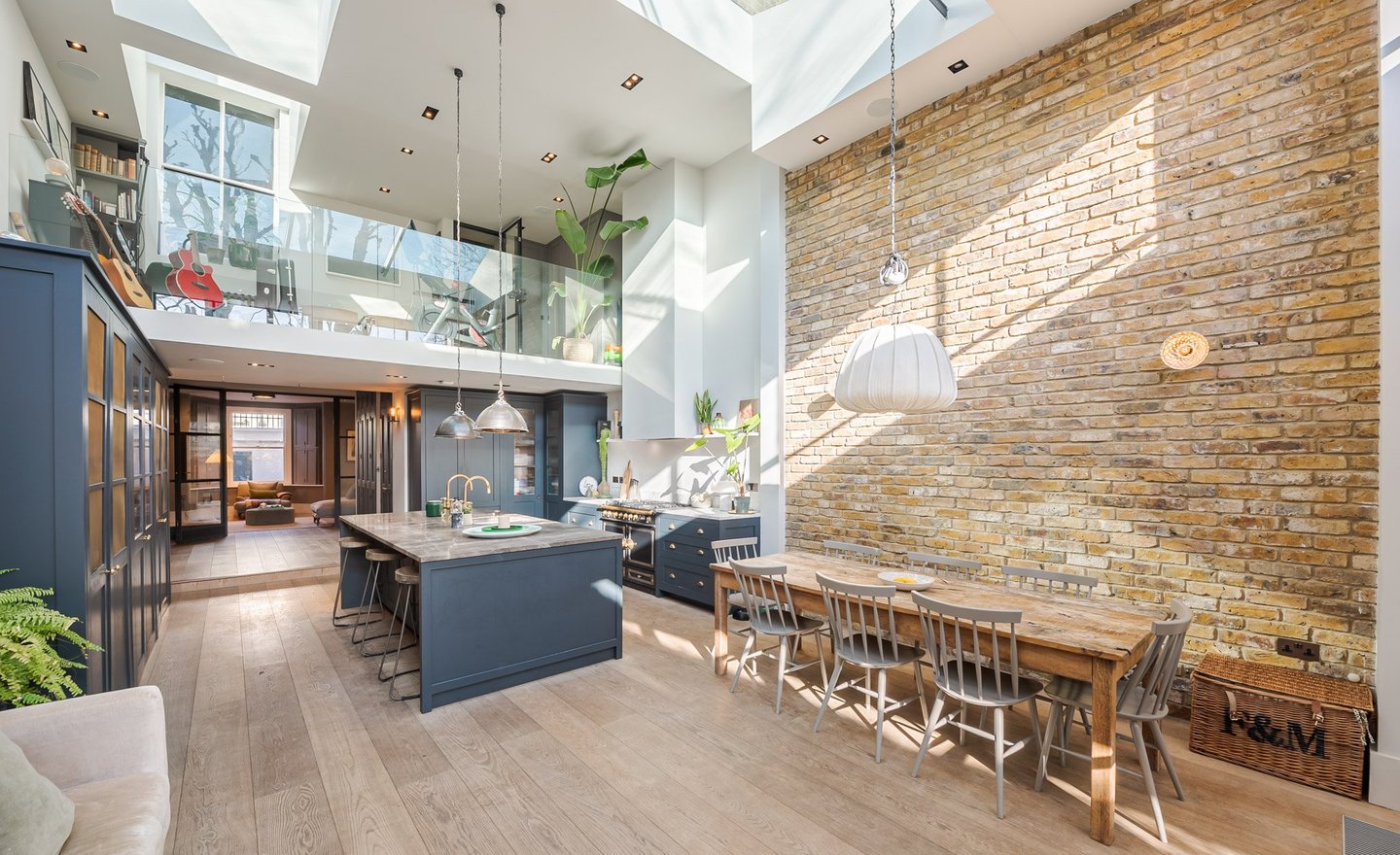 EglantineKitchen Dining