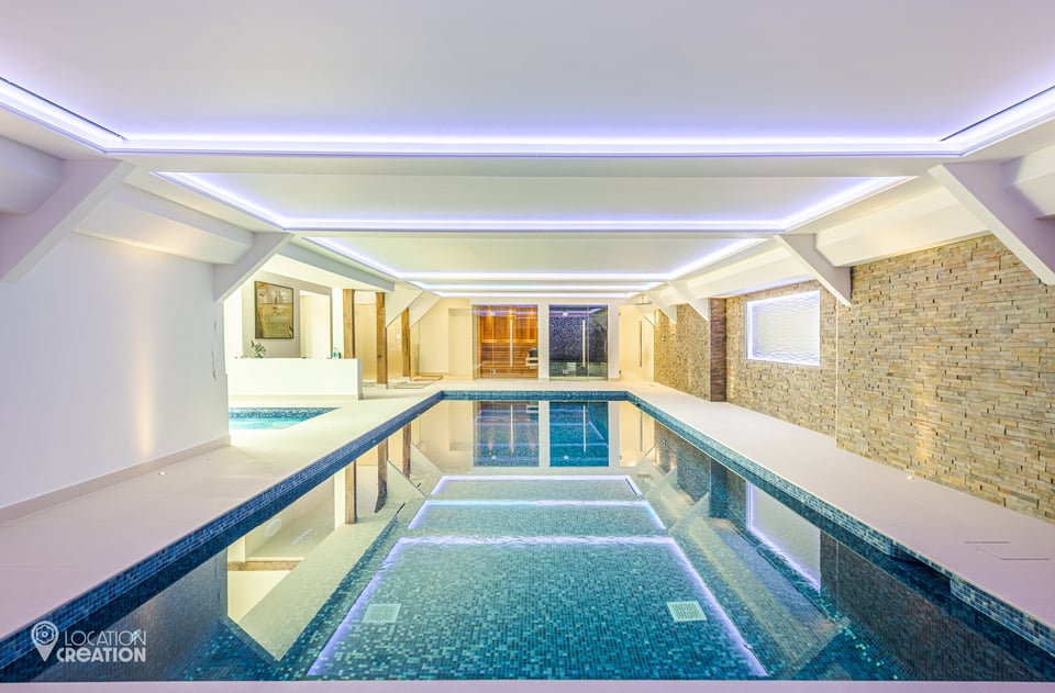 Location CreationEssex BarnIndoor Swimming Pool
