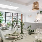 Location Creation Hugon House Dining Table